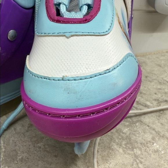 Disney Frozen Adjustable Ice Skates fits sizes Y8, Y9, Y10, Y11. Like New! - Picture 8 of 11